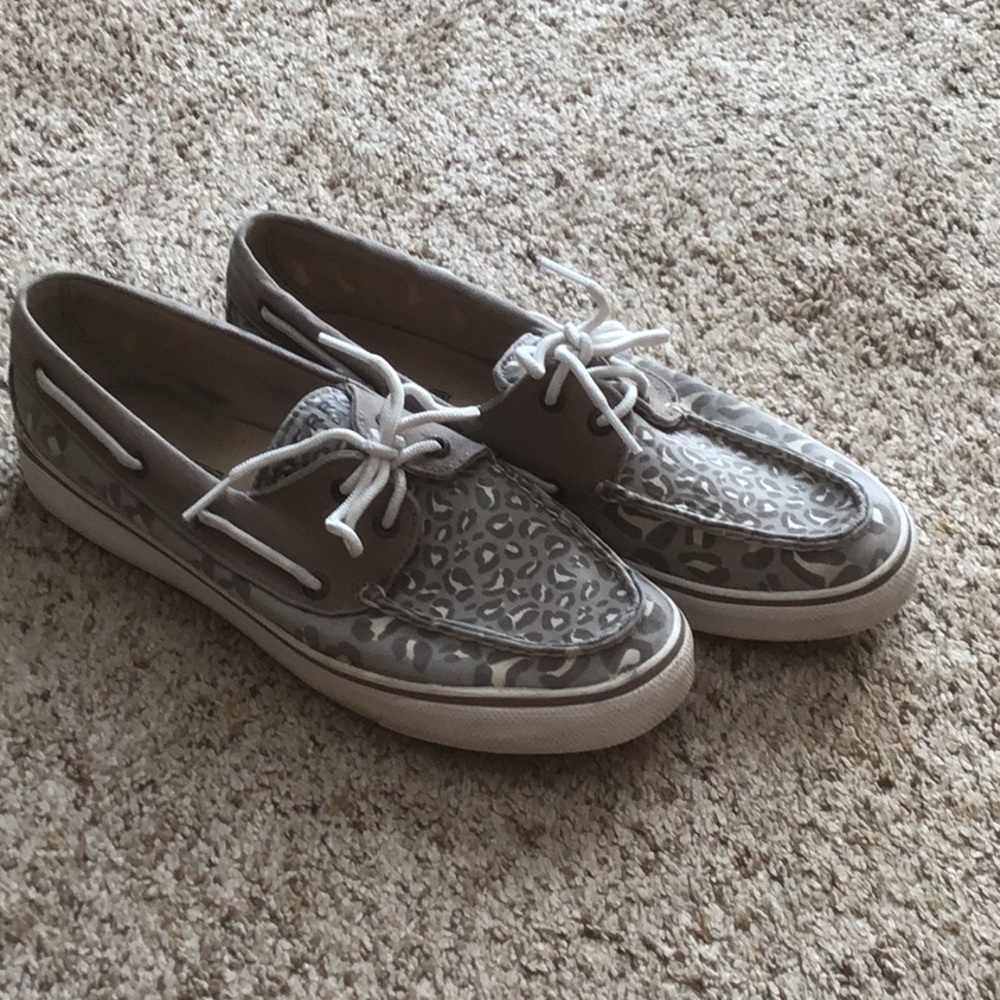 Sperry Leopard print loafers size 8.5